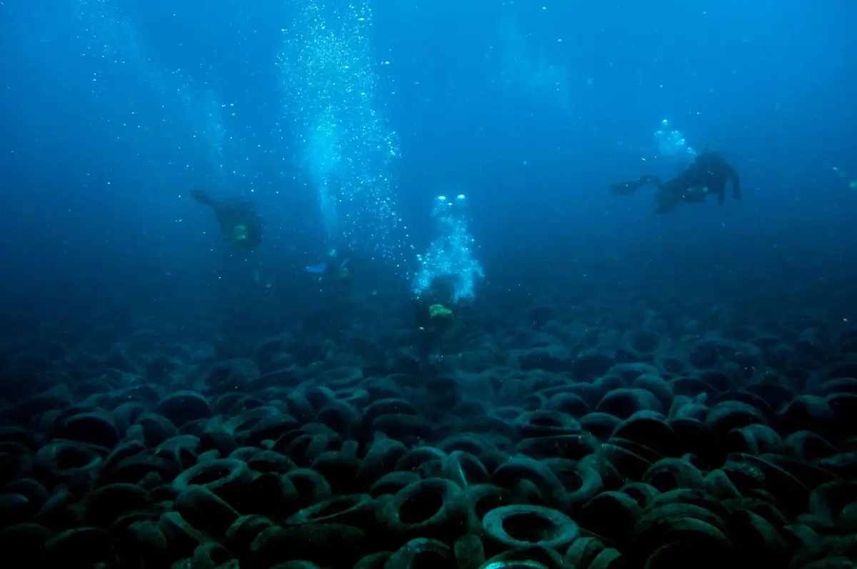 car-tire-pollution.jpg