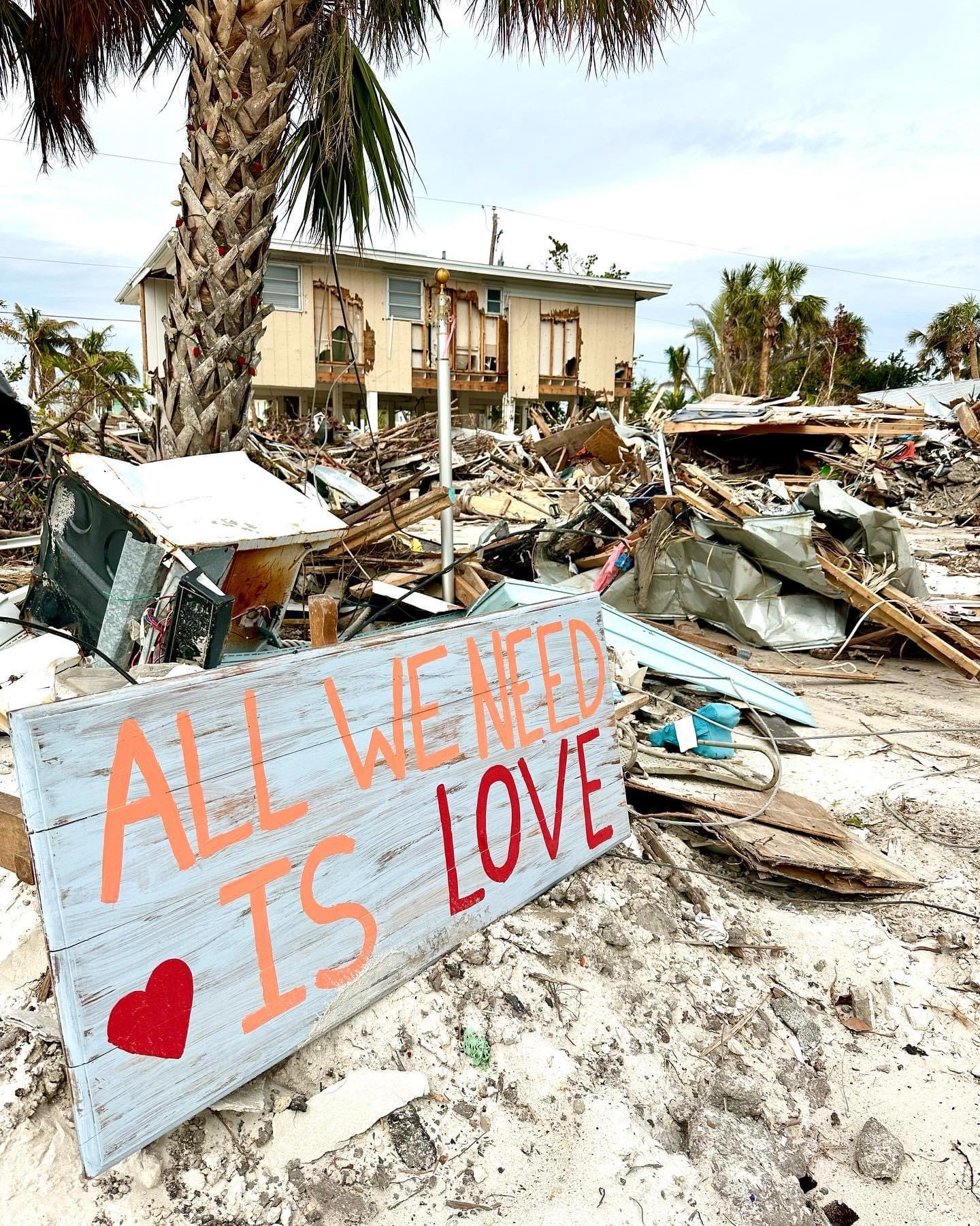 fort-myers-beach-cleanup