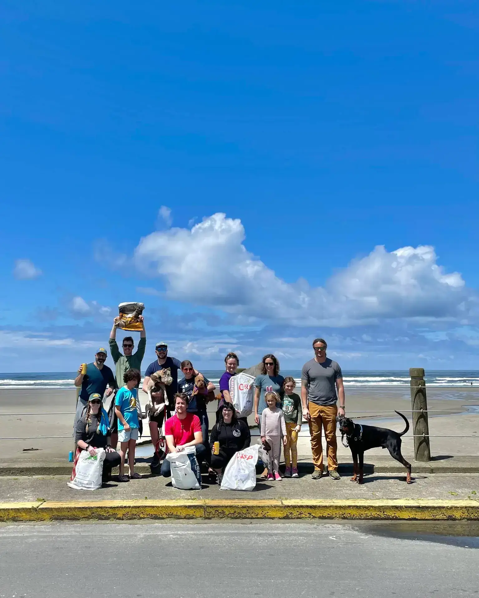 block-15-nye-beach-cleanup-newport-oregon • Environmental Nonprofit Organization block-15-nye-beach-cleanup-newport-oregon.